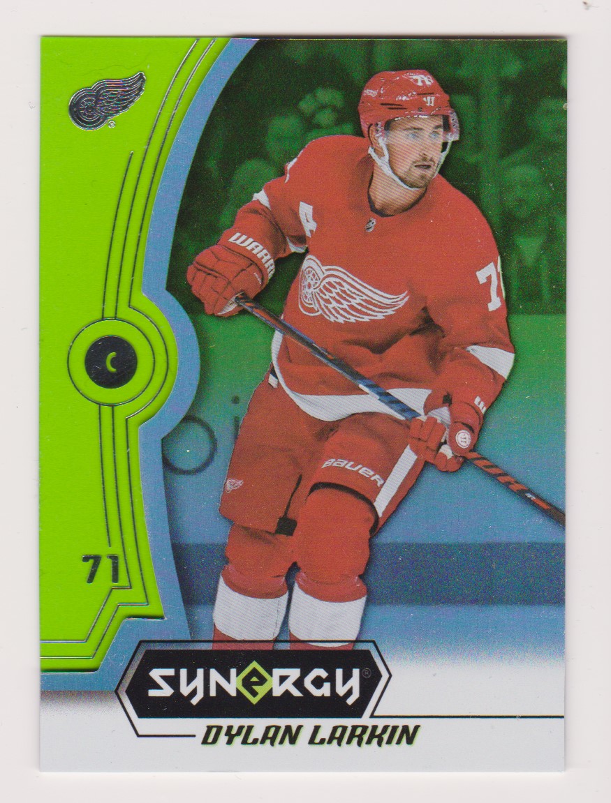 2018-19 Synergy Green #17 Dylan Larkin (image for) 2018-19 Synergy Green #17 Dylan Larkin